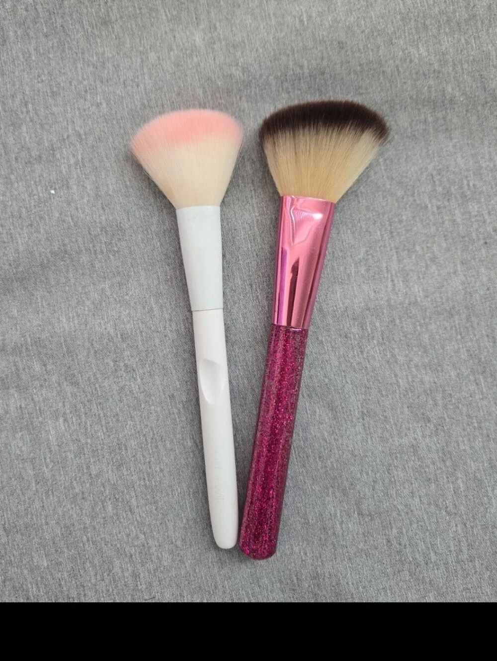 Assorted Pink & Pastel Makeup Brush Set Bundle